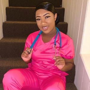 Meet your Posher, Keily